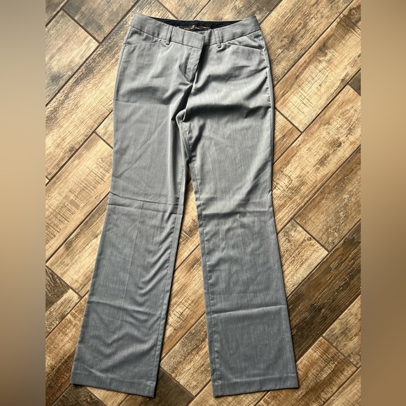 Express pants - Picture 3 of 8